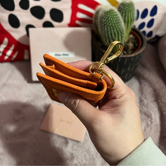 SOLD Miu Miu Matelasse Cardholder Papaya - Picture 8 of 11